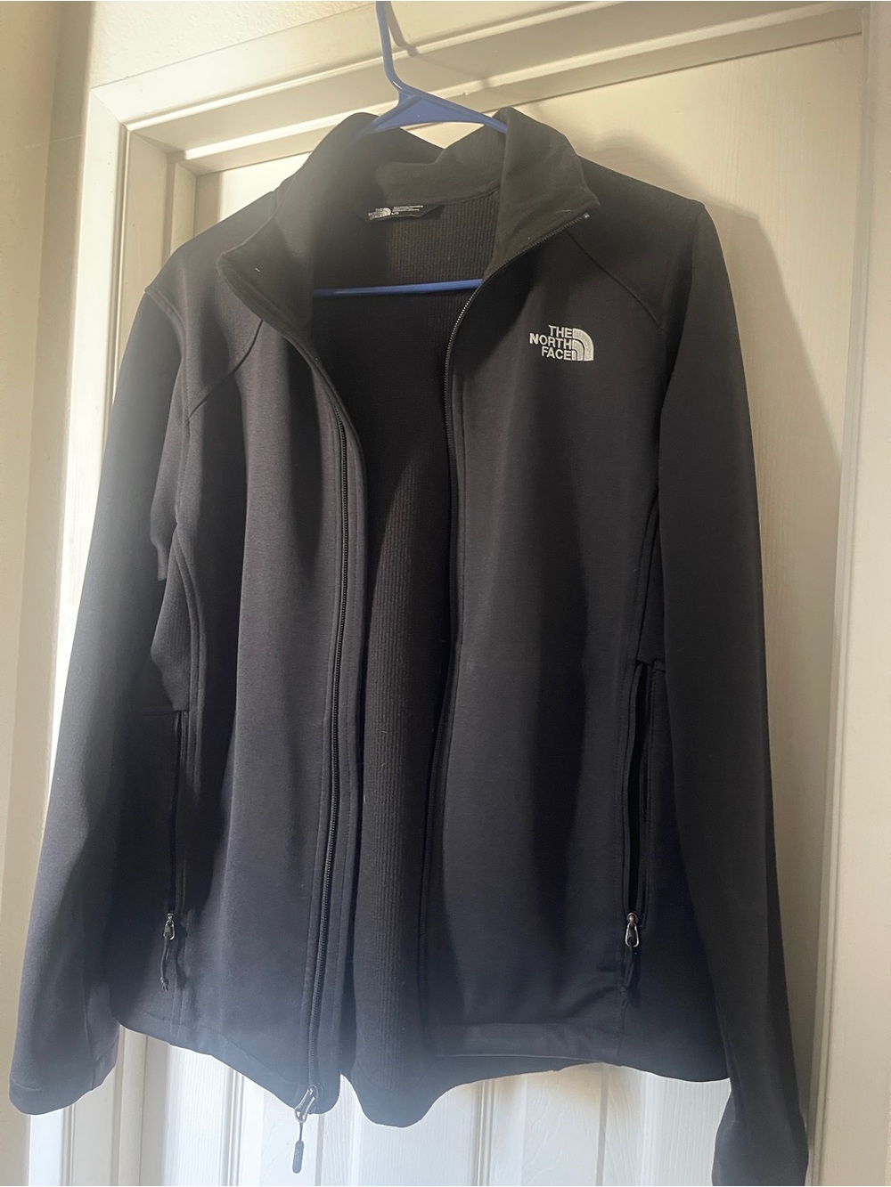 The North Face Black Women's Softshell Zip Jacket
